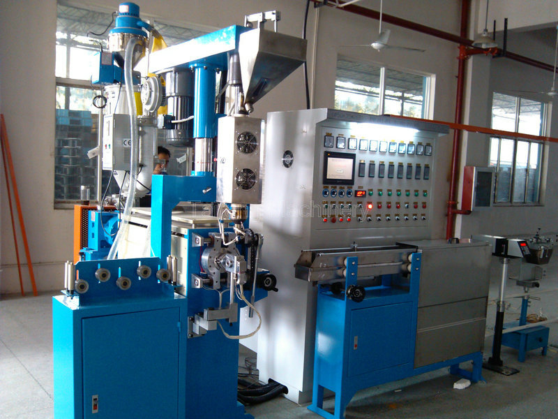 智能電視盒，代替網(wǎng)絡(luò)機(jī)頂盒的新時(shí)代設(shè)備